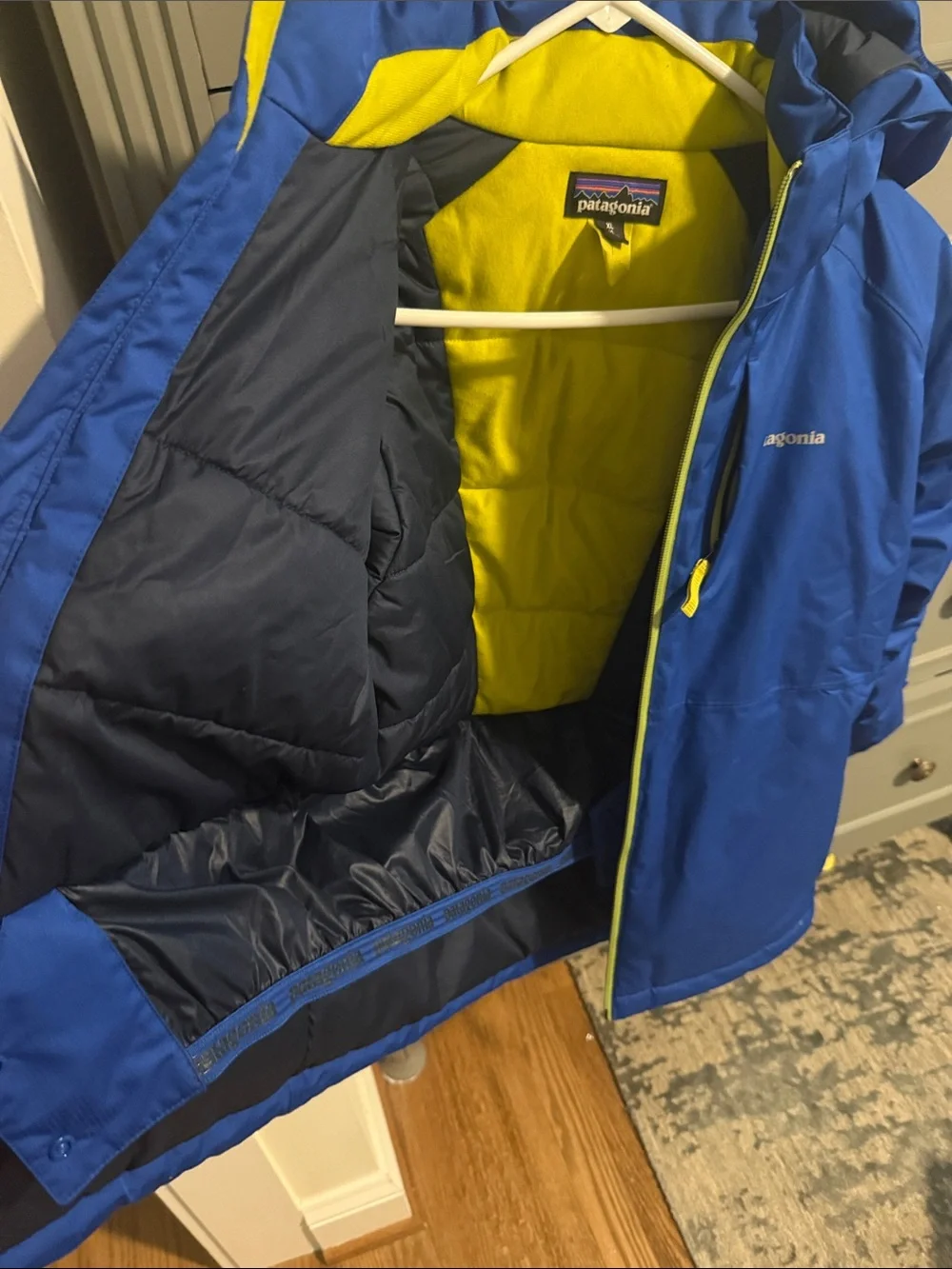 Patagonia Snowshot Boys XL/14 Royal Blue Winter Coat with Yellow Accents